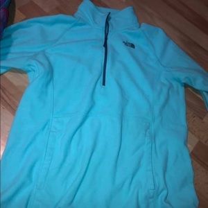 North face pullover